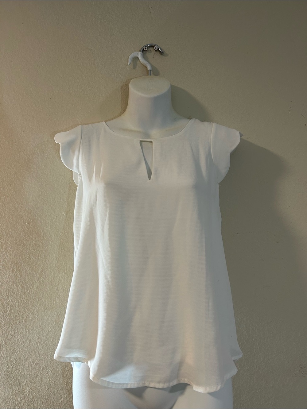 iris Cream Lightweight Textured Blouse
